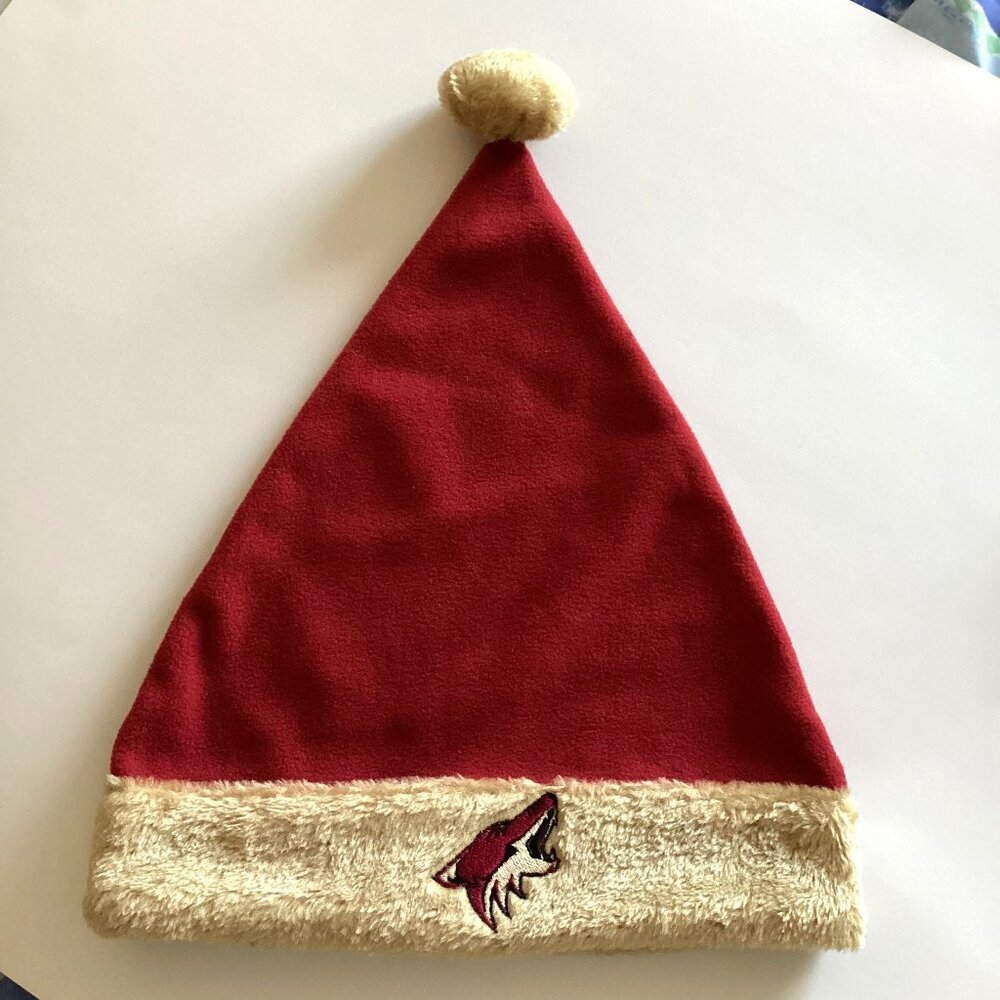 Red Arizona Coyotes NHL Santa Hat Hockey Holiday Christmas Women’s One-Size